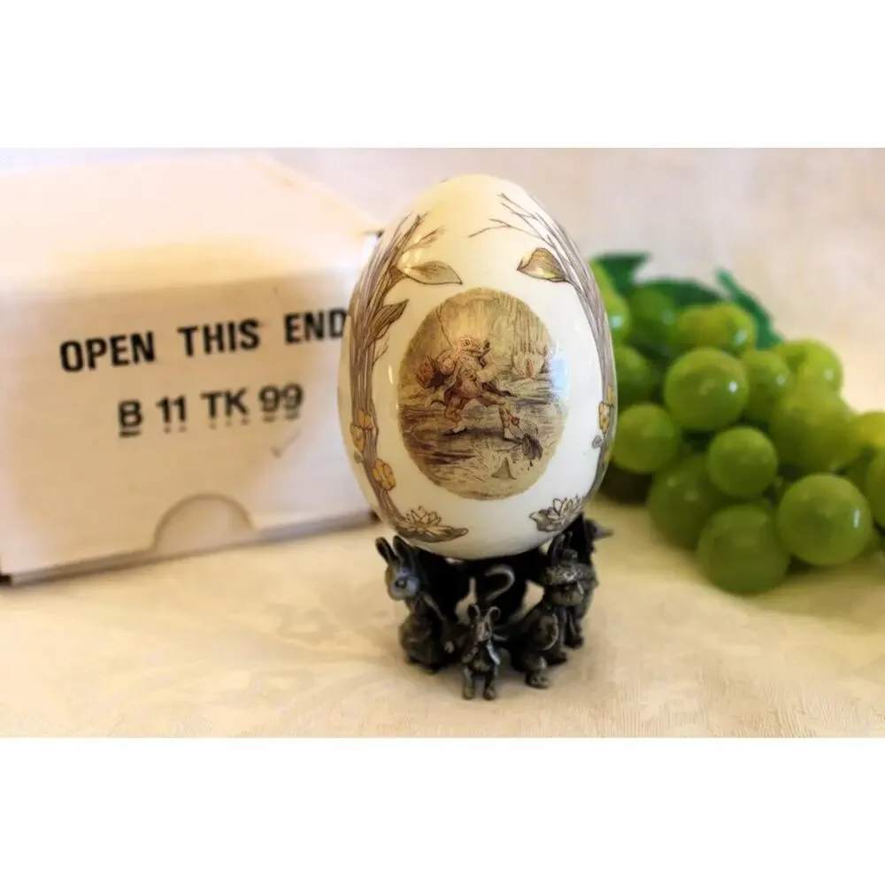 Franklin Mint Beatrix Potter 100th Anniversary Porcelain Egg Pewter Base